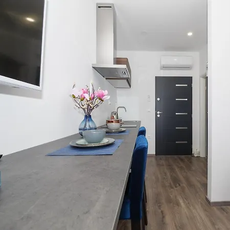 Apartament Arena Delight