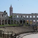 Apartman Arena Delight