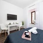 Arena Delight Apartman Póla