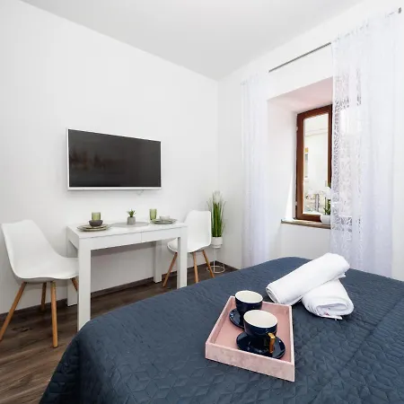 Arena Delight Apartman Pula